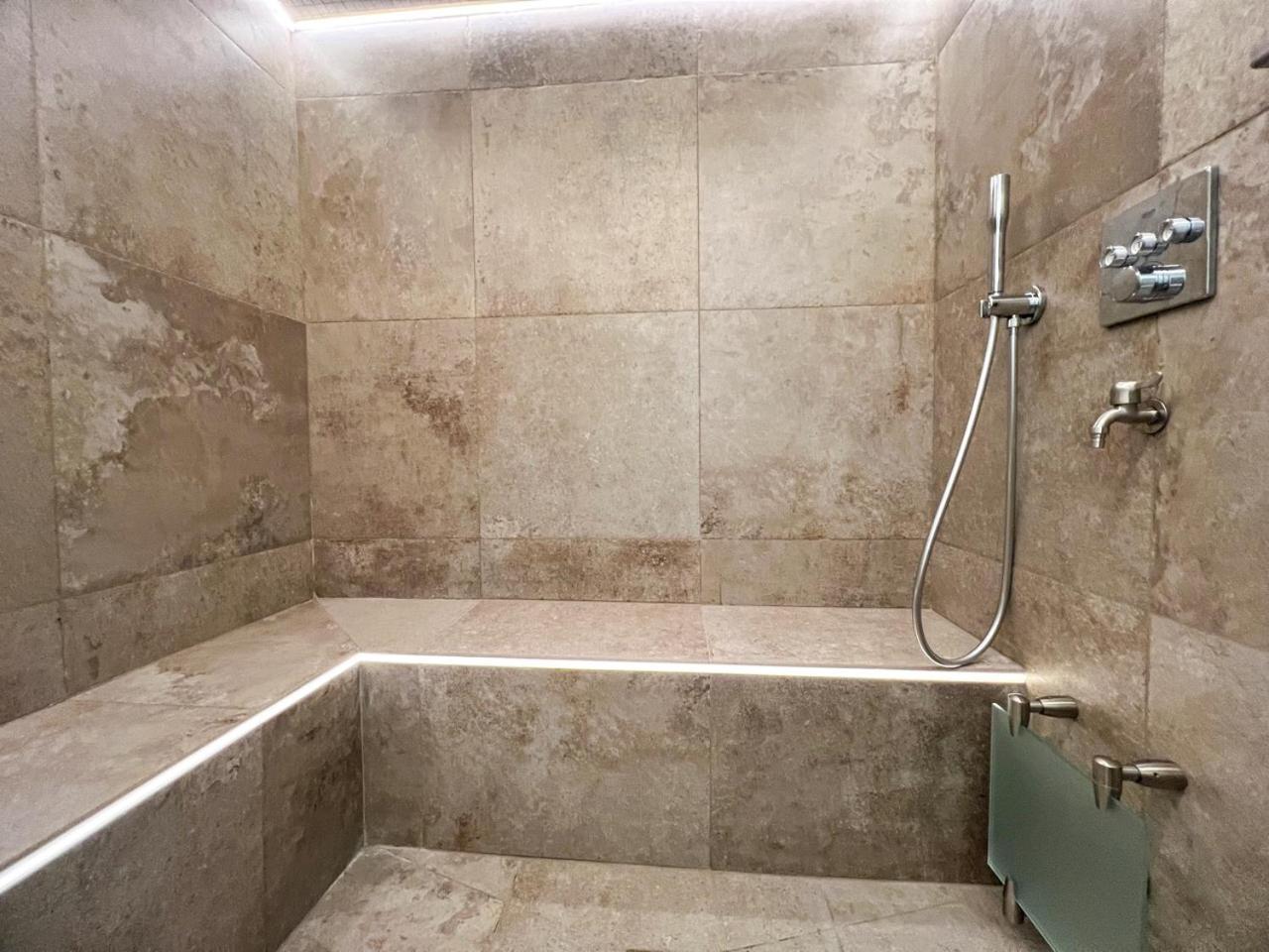 Апартаменти Le Switch Souplex Avec Hammam Privatif Лілль Екстер'єр фото