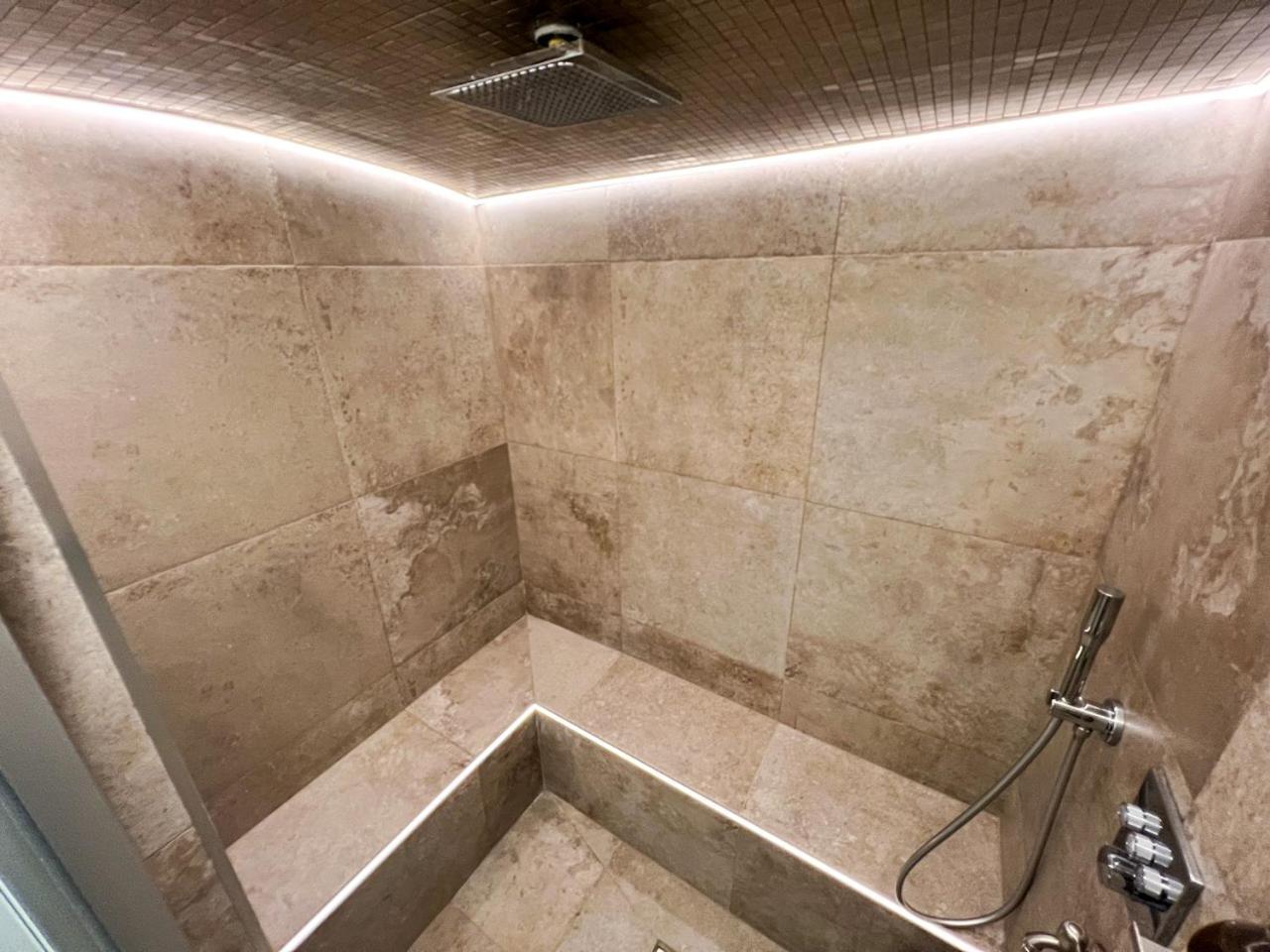 Апартаменти Le Switch Souplex Avec Hammam Privatif Лілль Екстер'єр фото